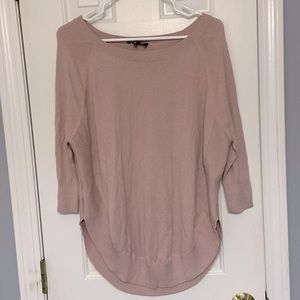 Express quarter sleeve round hem tunic top. Dark blush color. Size XS